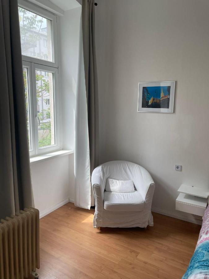 Small Apartment Near The Center 维也纳 外观 照片